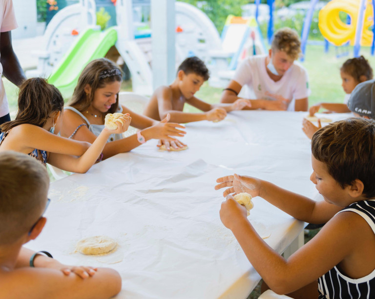 media.Gallery-Animazione_5SeaPark-FamilyResort